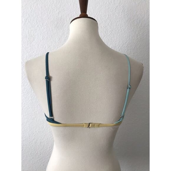 Byrds of Paradise Swim Color Block Triangle Bikini Top Swimwear - Picture 6 of 8